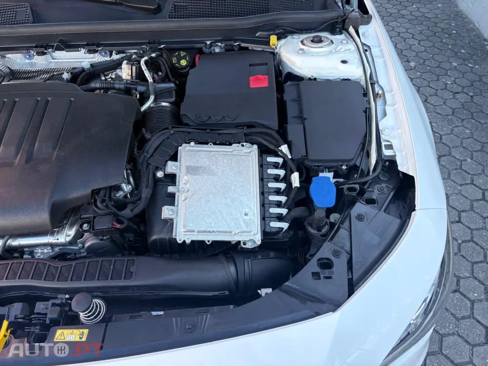 Mercedes-Benz CLA 200 d Shooting Brake AMG Line Aut.