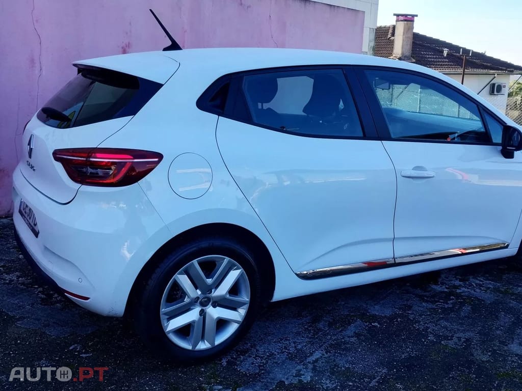 Renault Clio 1.0 TCe Business