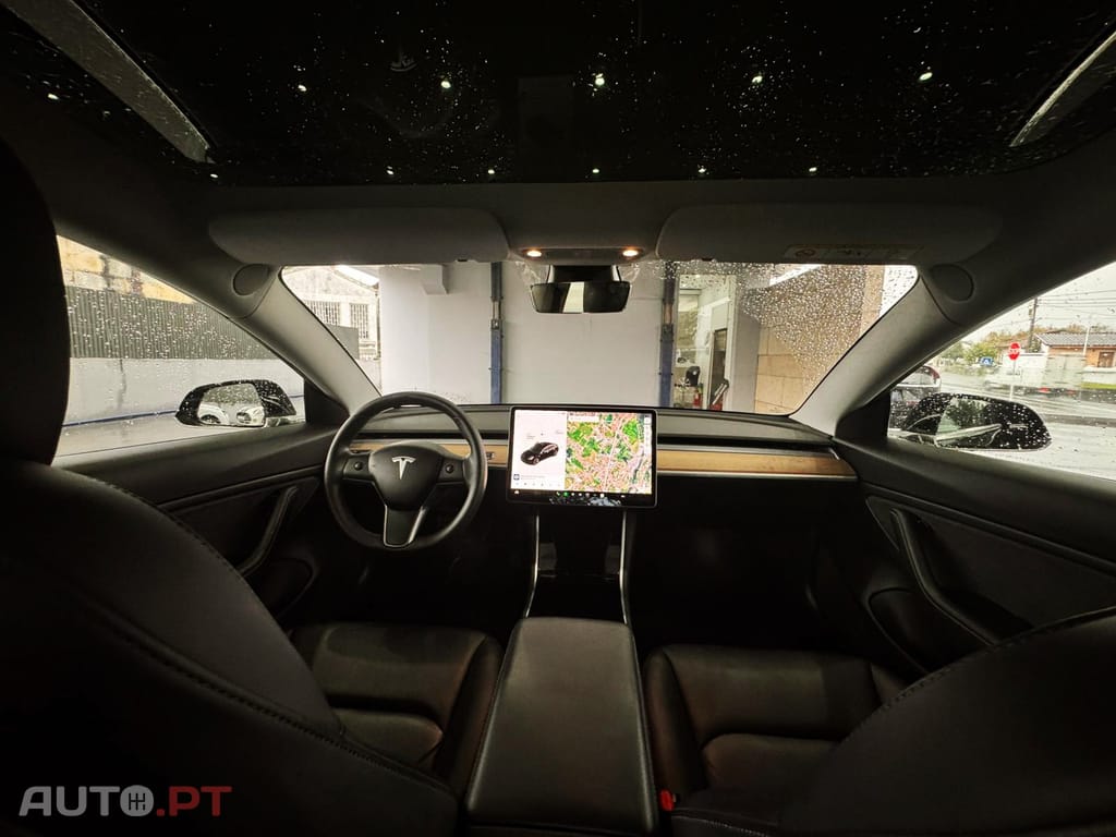 Tesla Model 3 Long-Range Dual Motor AWD