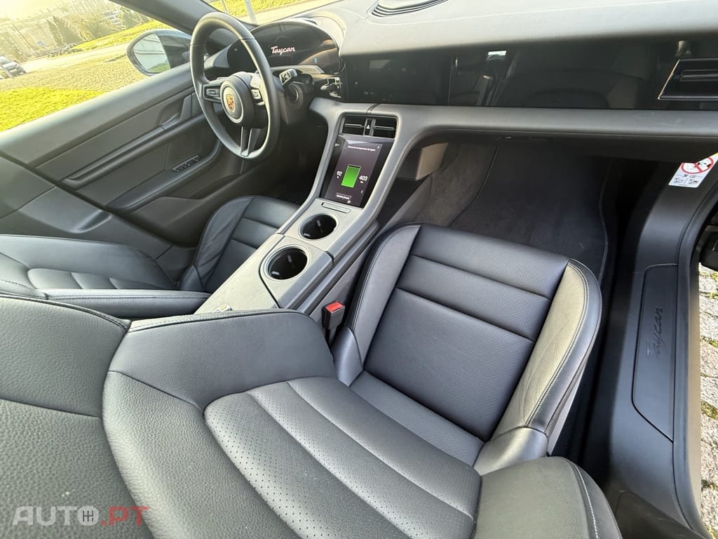 Porsche Taycan Performance Plus