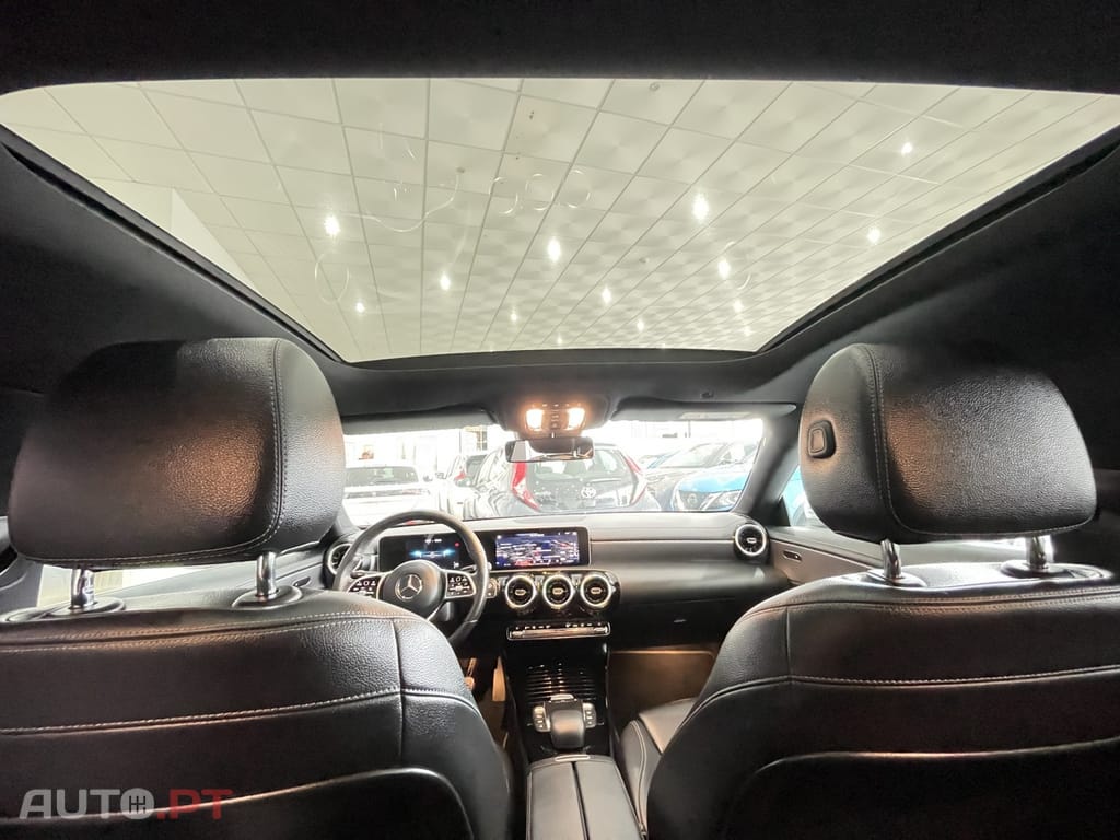 Mercedes-Benz CLA 200 d Shooting Brake 8G-DCT Special Edition