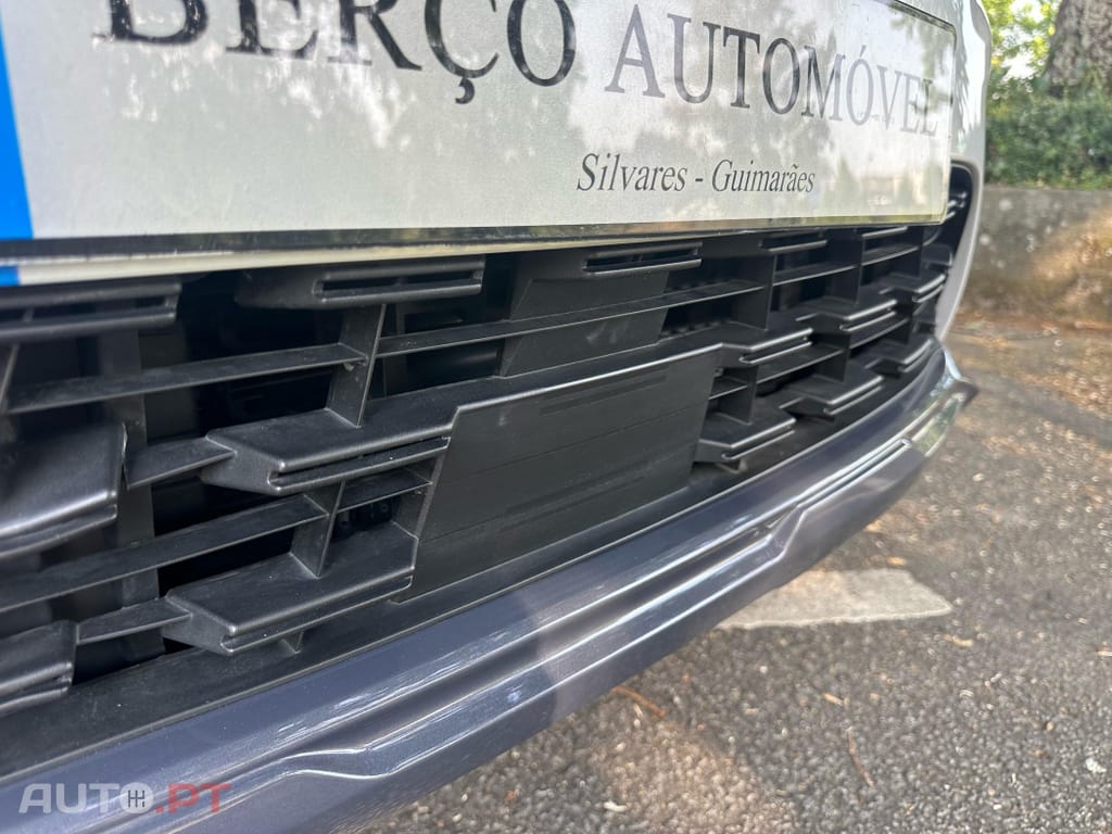 Renault Captur 1.6 E-Tech Plug-In Initiale Paris