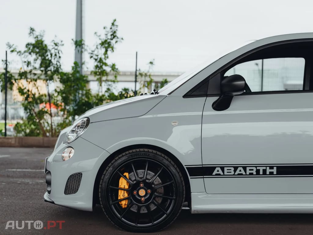 Abarth 595 Competizione
