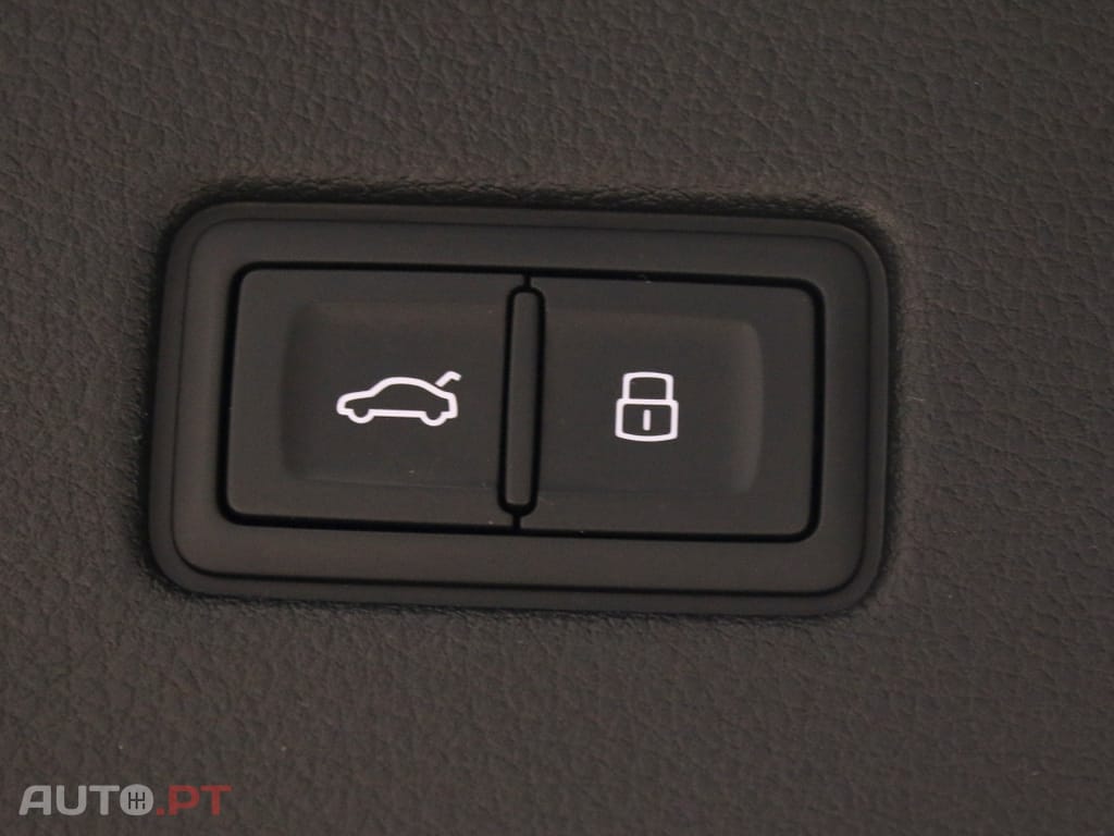 Audi Q8 55 TFSIe quattro Tiptronic