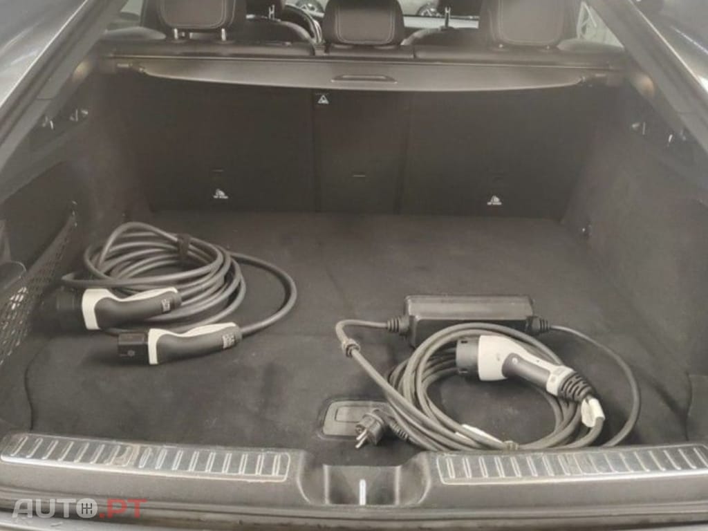 Mercedes-Benz GLC 300 de Coupe 4Matic 9G-TRONIC AMG Line Plus