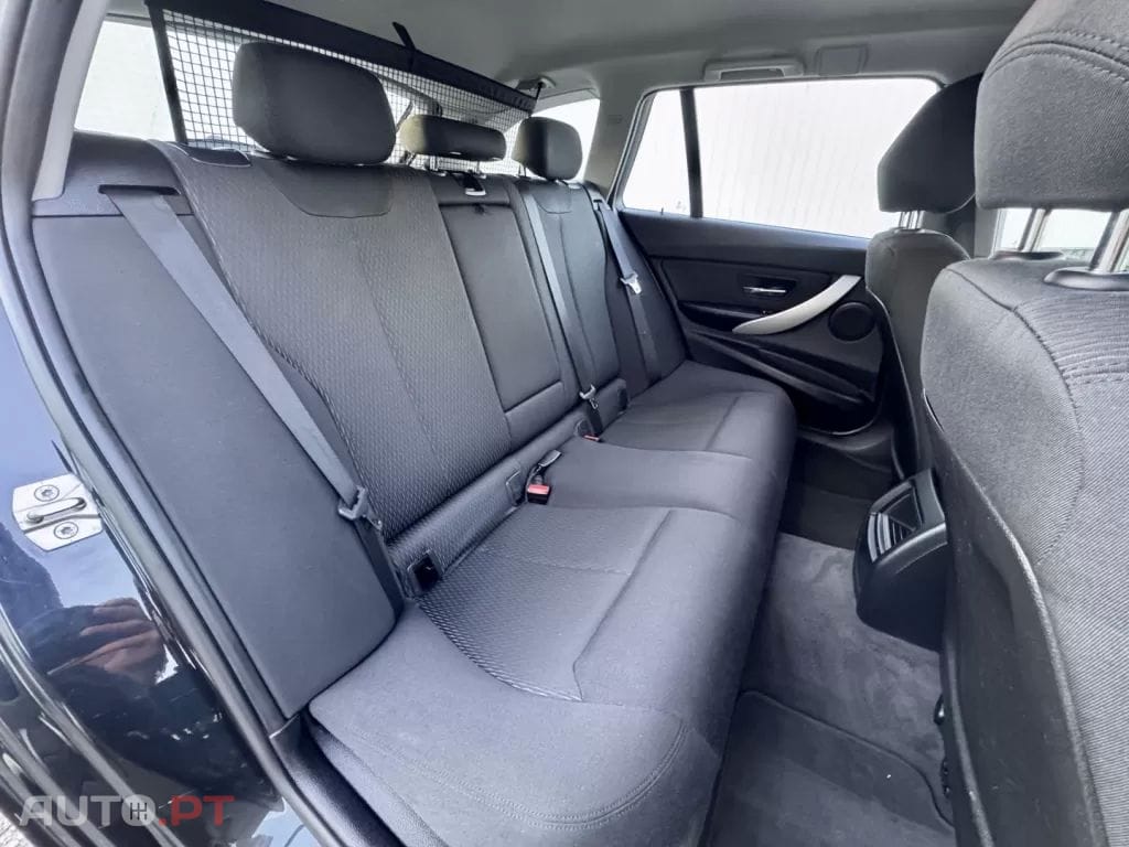 BMW 318 d Touring