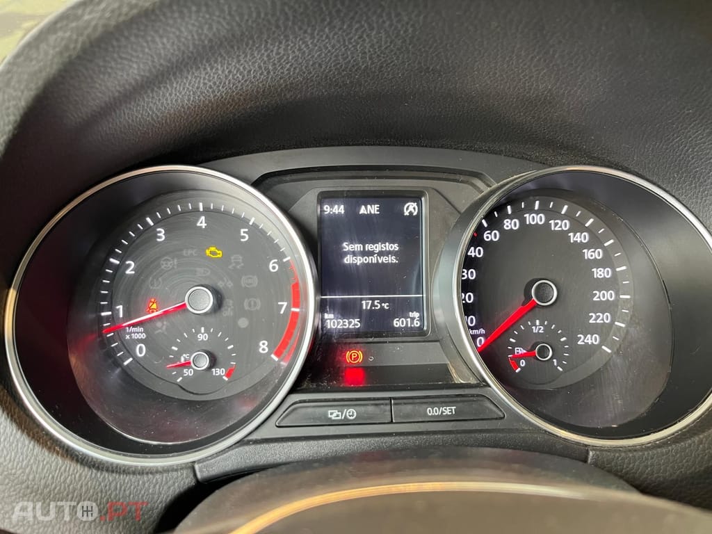 Volkswagen Polo 1.2 Tsi R-LINE