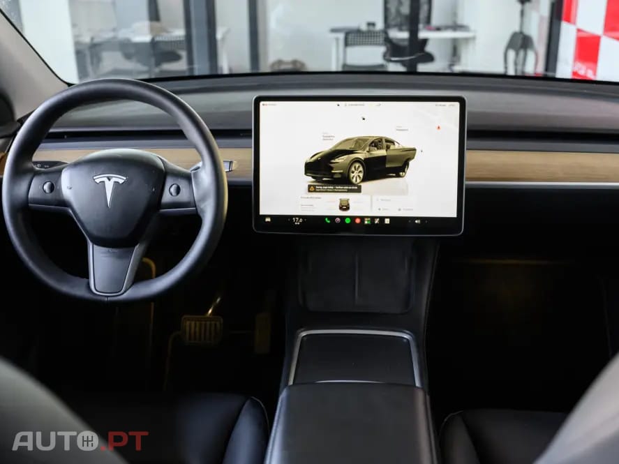Tesla Model Y Long Range Dual Motor AWD