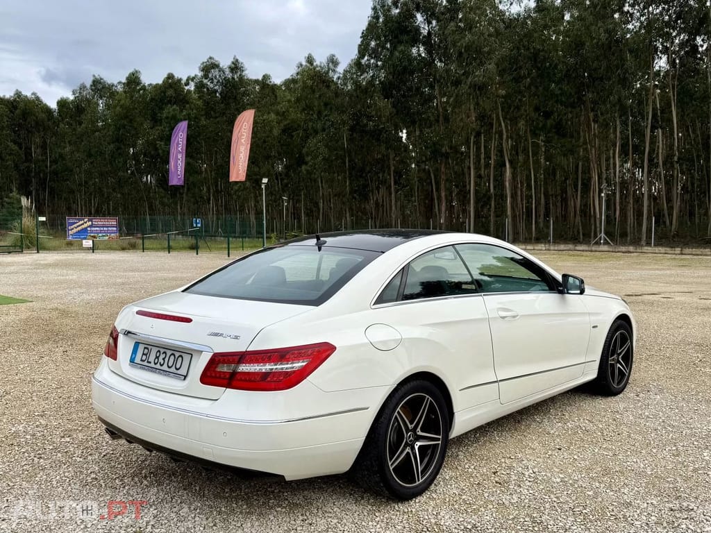 Mercedes-Benz E 250 CDI Avantgarde BlueEfficiency — fotografia 13