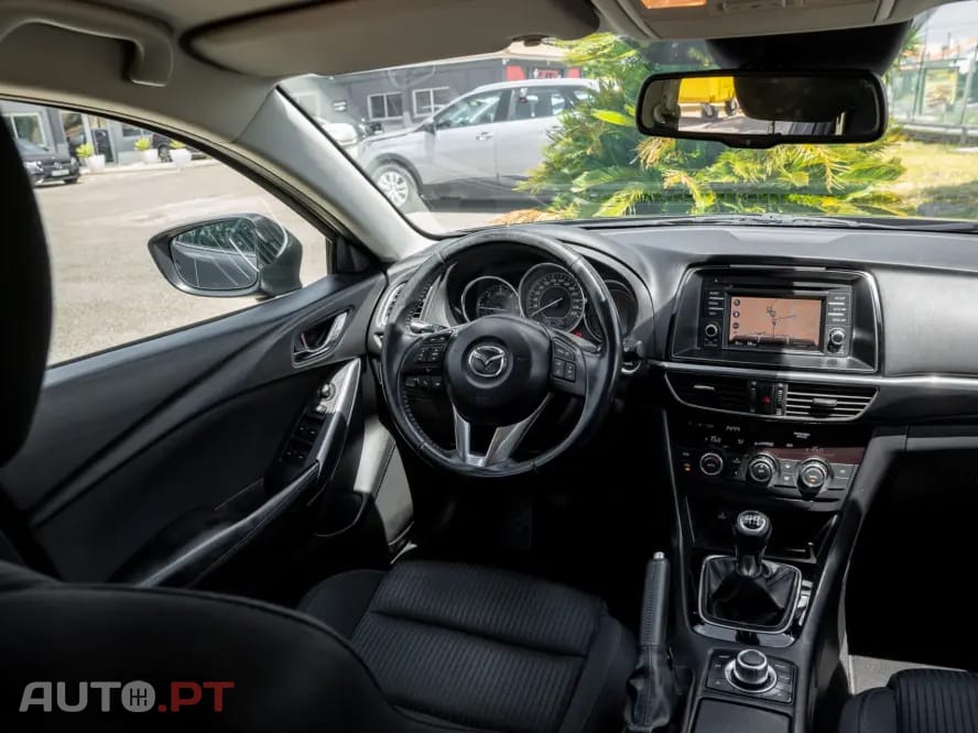 Mazda 6 2.2 SKY-D Excellence Navi