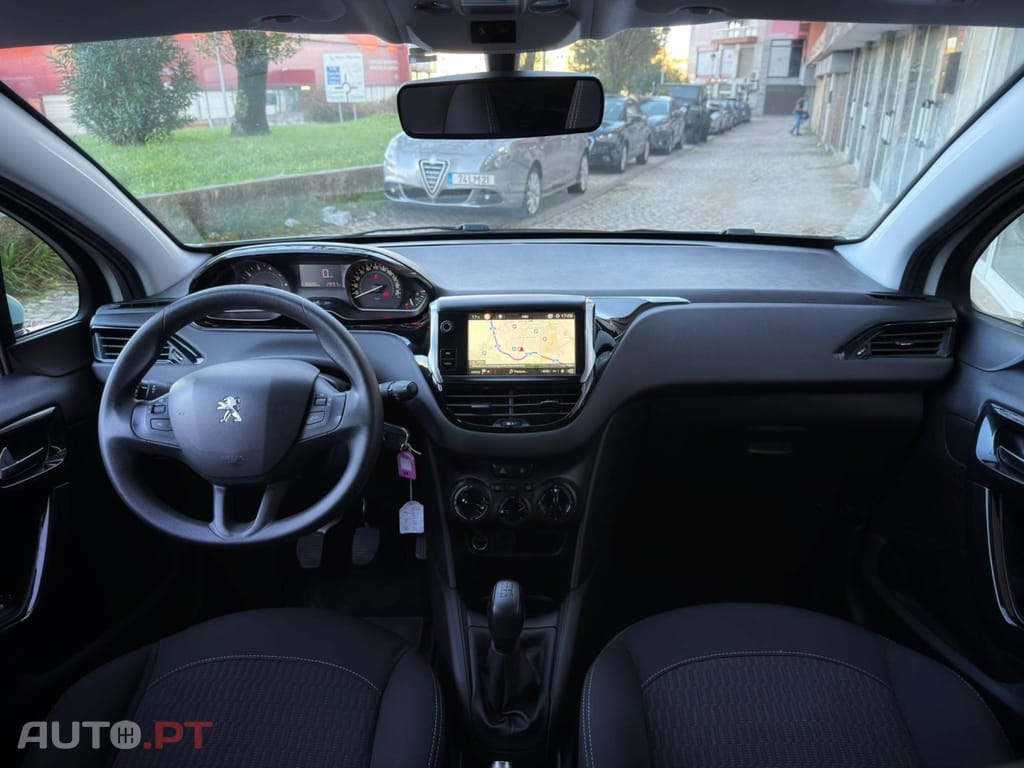 Peugeot 208 PureTech 82 Start & Stop Active