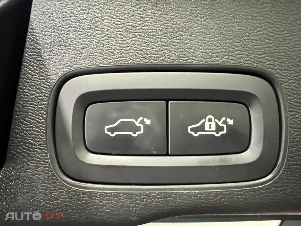 Volvo XC60 2.0 T8 Phev Inscription Geartronic 4WD