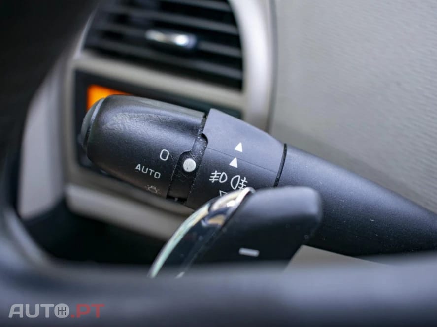Citroen C4 Picasso Outro