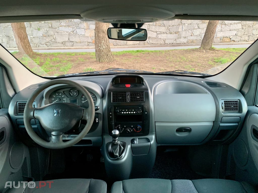 Peugeot Expert 2.0 HDi 229 L2H2