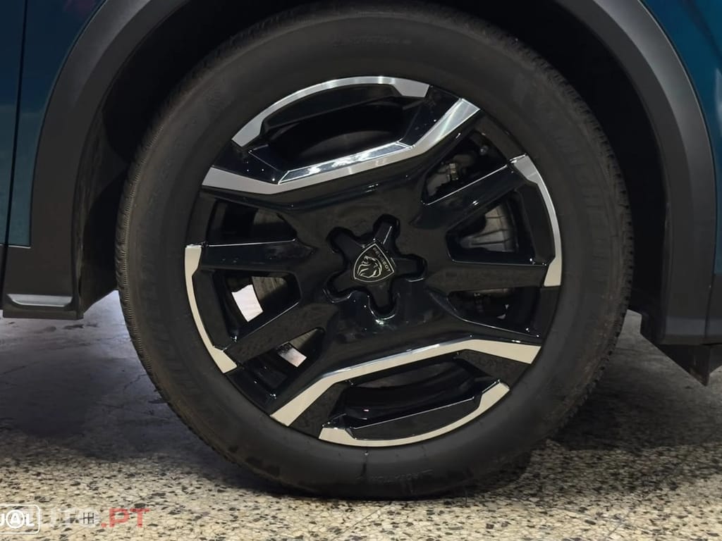 Peugeot E-3008 Allure