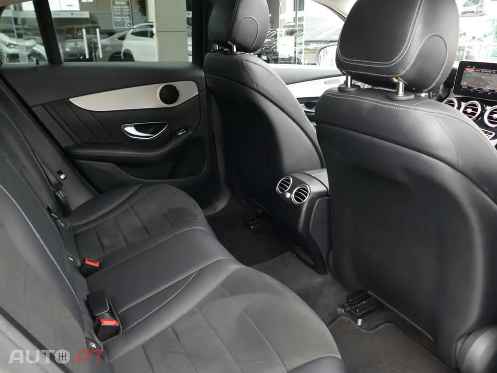 Mercedes-Benz GLC 220 d 4Matic 9G-TRONIC AMG Line