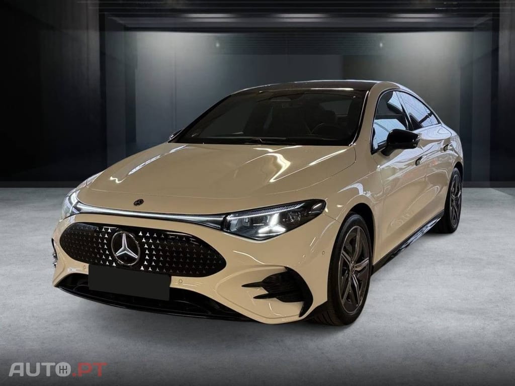 Mercedes-Benz CLA 200 AMG LINE