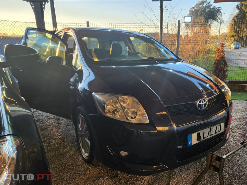 Toyota Auris 1.4 D-4D Gold Edition