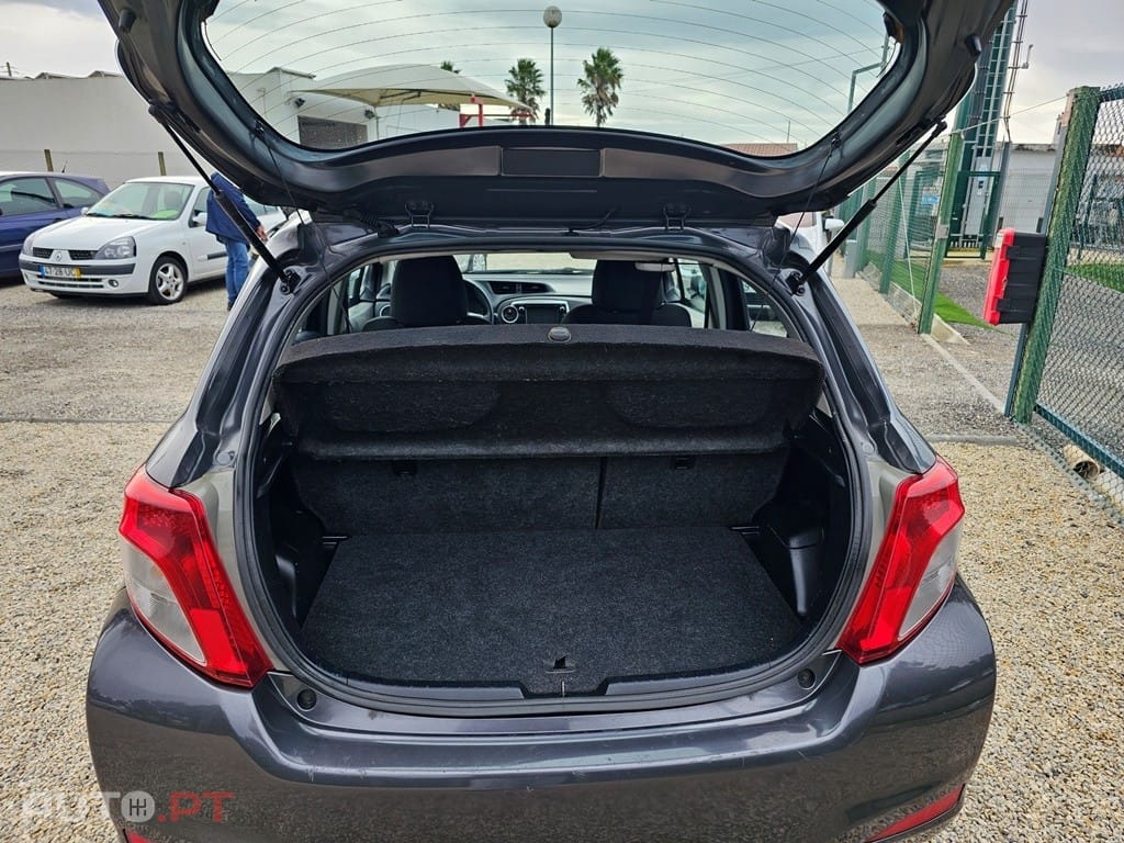 Toyota Yaris 1.0 VVT-i Comfort+AC