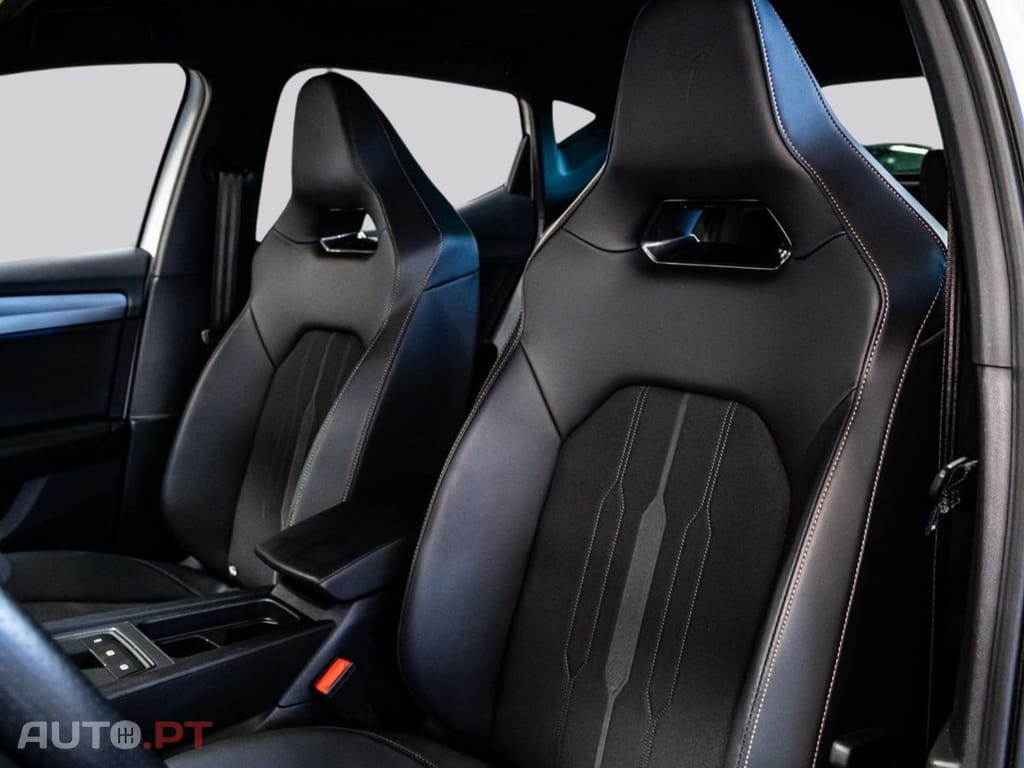 Cupra Leon 1.4 VZ eHYBRID I.V.A DEDUTÍVEL 