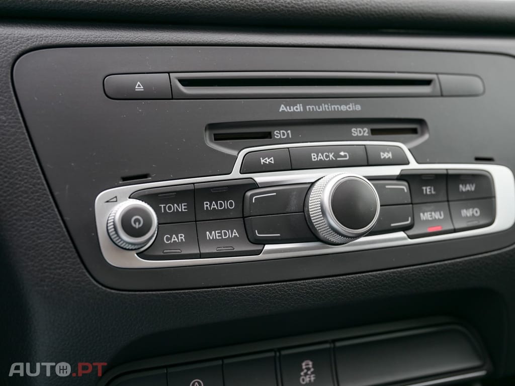 Audi Q3 2.0 TDi Attraction