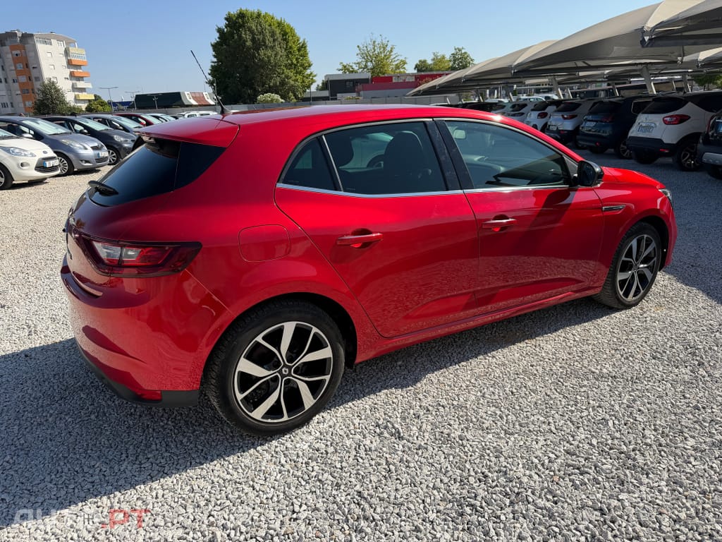Renault Mégane 1.5 Blue dCi Limited J17