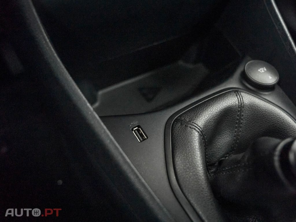 Ford Fiesta 1.0 EcoBoost MHEV Connected
