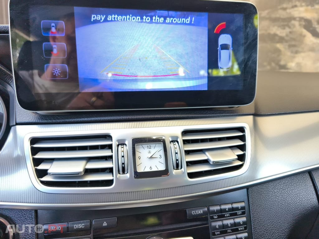 Mercedes-Benz E 300 BlueTEC Hybrid Avantgarde