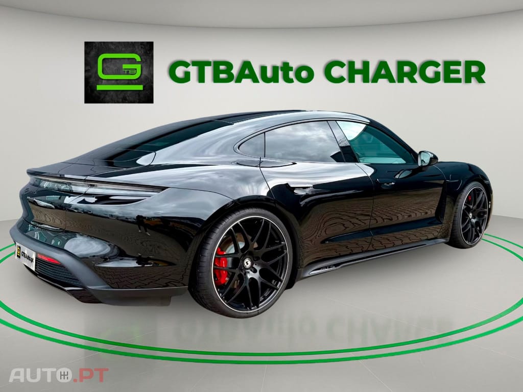 Porsche Taycan GTS I.V.A DEDUTIVEL 