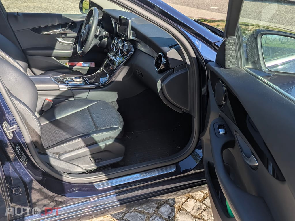 Mercedes-Benz C 220 C220D - 9G Tronic