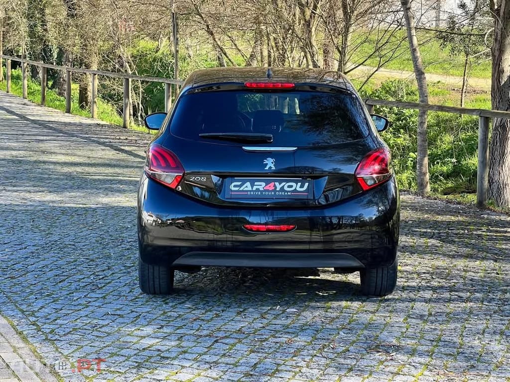 Peugeot 208 1.5 BlueHDi Allure