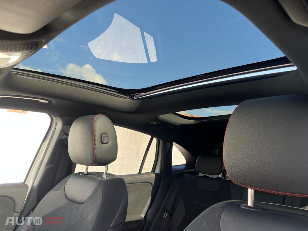 Mercedes-Benz EQA 250 AMG Line