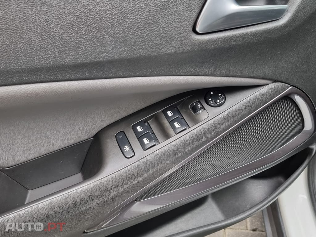 Opel Crossland X 1.2 Edition