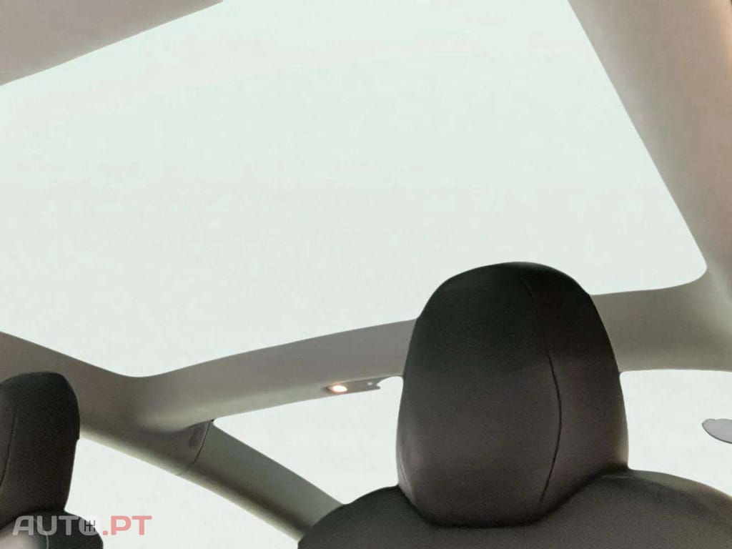 Tesla Model 3 Long-Range Dual Motor AWD