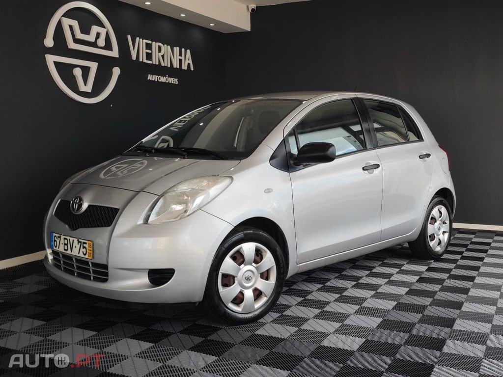 Toyota Yaris 1.0 VVT-i