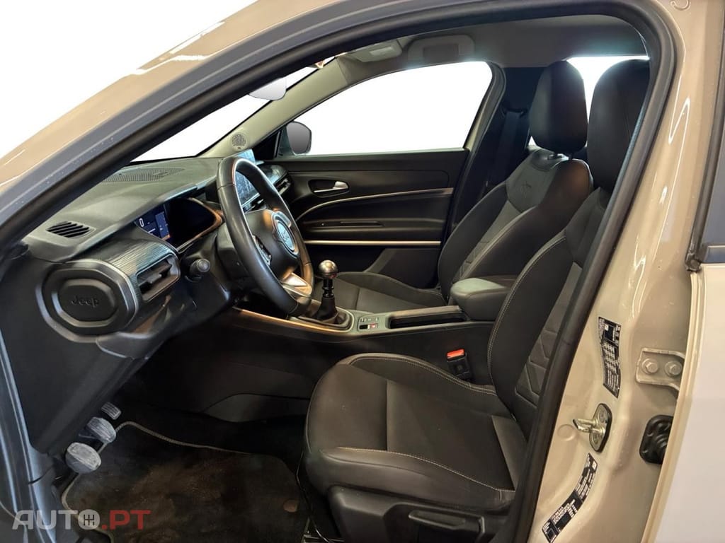 Jeep Avenger 1.2 GSE T3 Altitude+