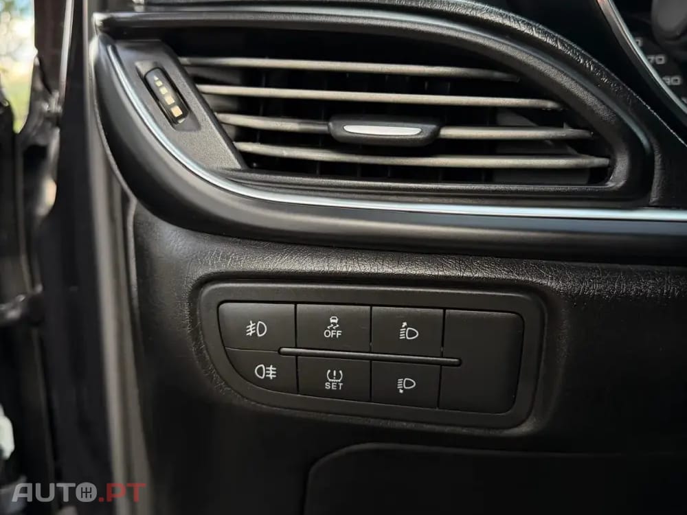 Fiat Tipo Outro