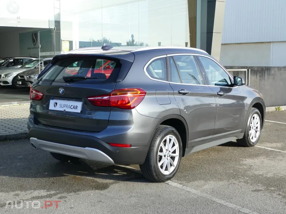 BMW X1 16 d sDrive — fotografia 3