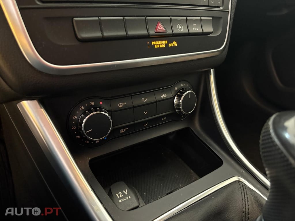 Mercedes-Benz CLA 180 d