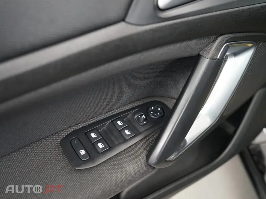 Peugeot 308 1.2 PureTech Allure Pack