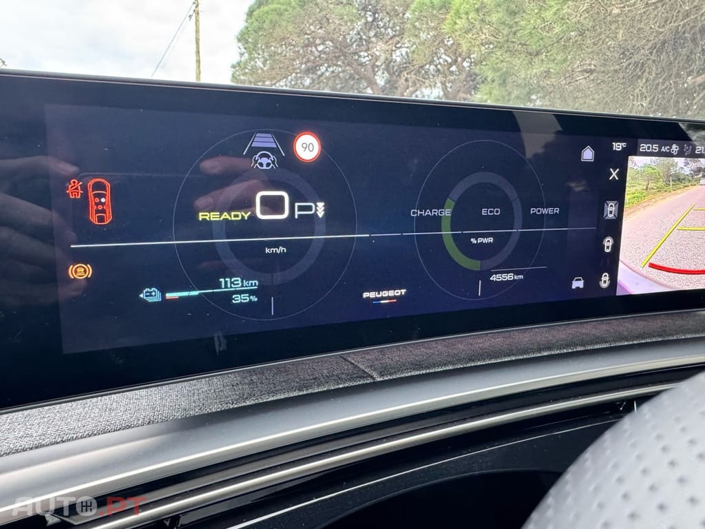 Peugeot E-3008 73 kWh GT