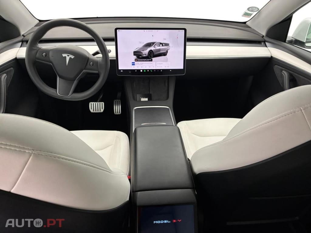 Tesla Model Y Performance Dual Motor AWD