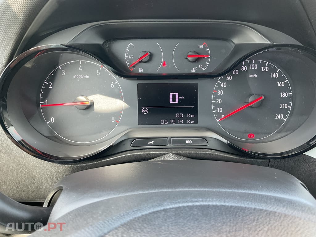 Opel Crossland 1.2 T Design & Tech