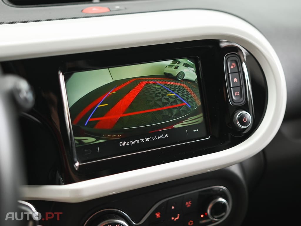 Renault Twingo 1.0 SCe Intens