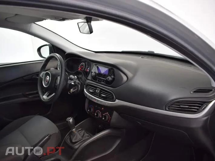 Fiat Tipo 1.3 M-Jet Street