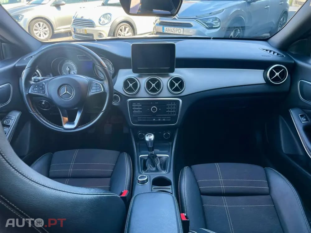 Mercedes-Benz CLA 180 d Shooting Brake Urban