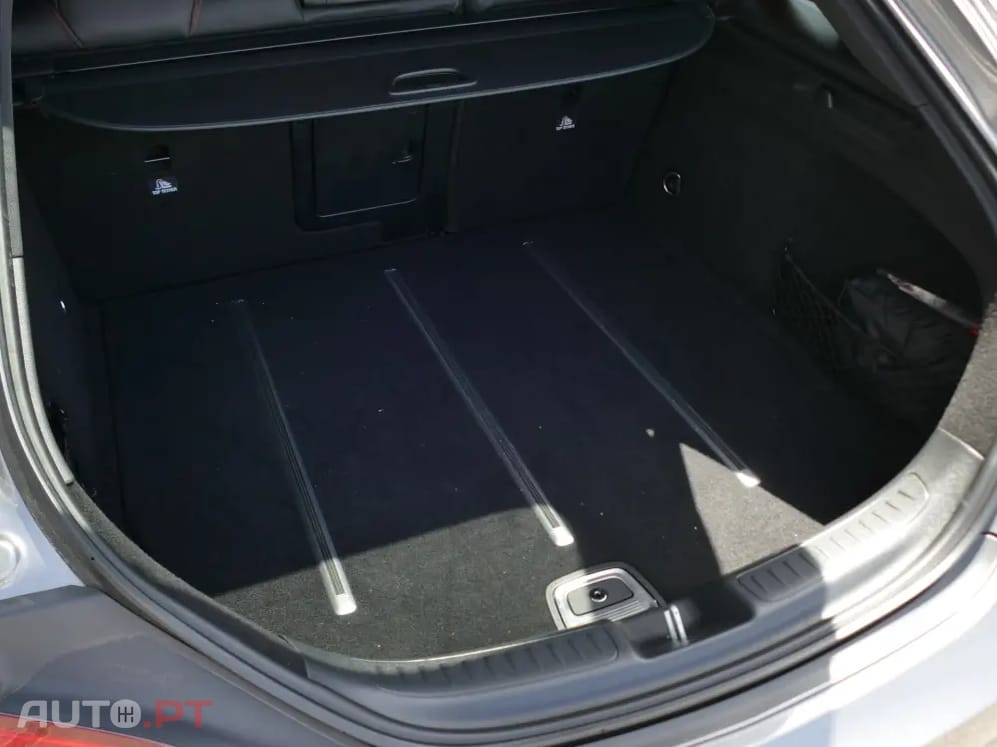 Mercedes-Benz CLA 45 AMG Shooting Brake 4-Matic