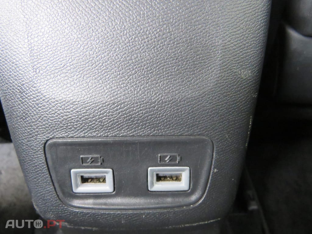 Peugeot 2008 1.5 BlueHDi GT EAT8
