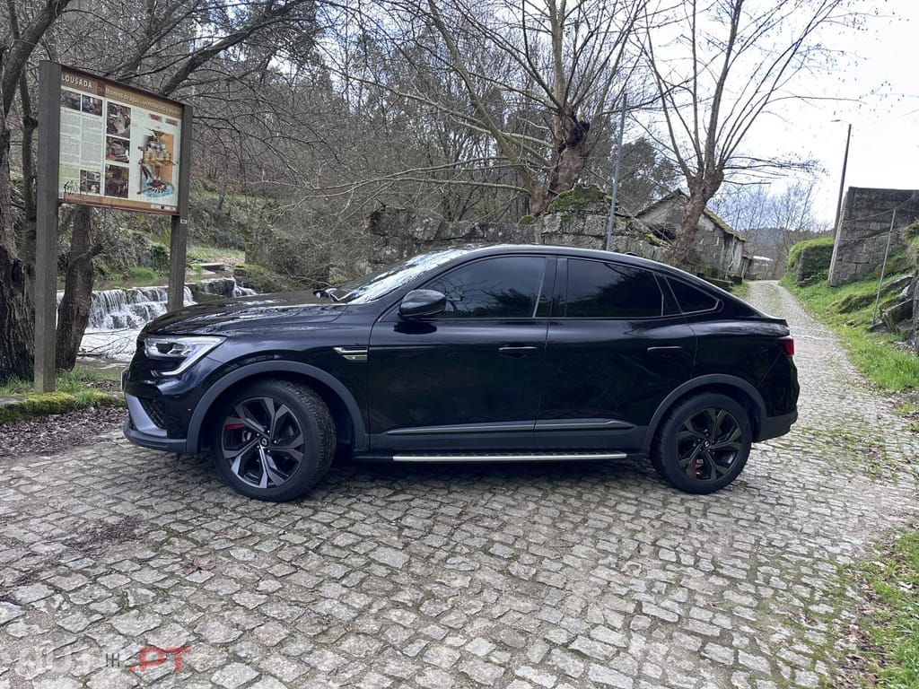 Renault Arkana 1.6 E-Tech R.S.Line