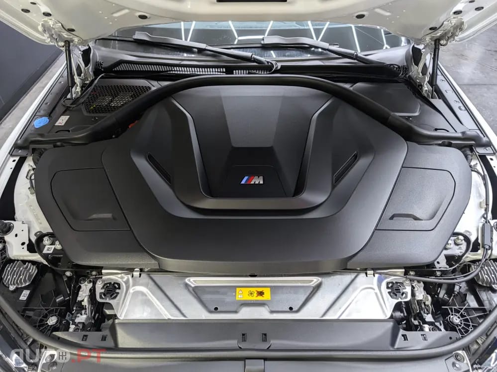 BMW i4 M50 Pack Desportivo M Pro